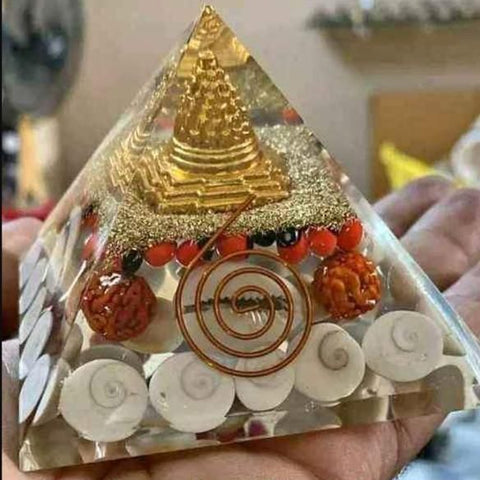 Crystal Wealth Gomati Chakra Shree Yantra Pyramid